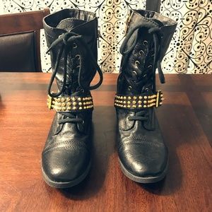 Steve Madden Ternn Studded Boots Size 8.5
